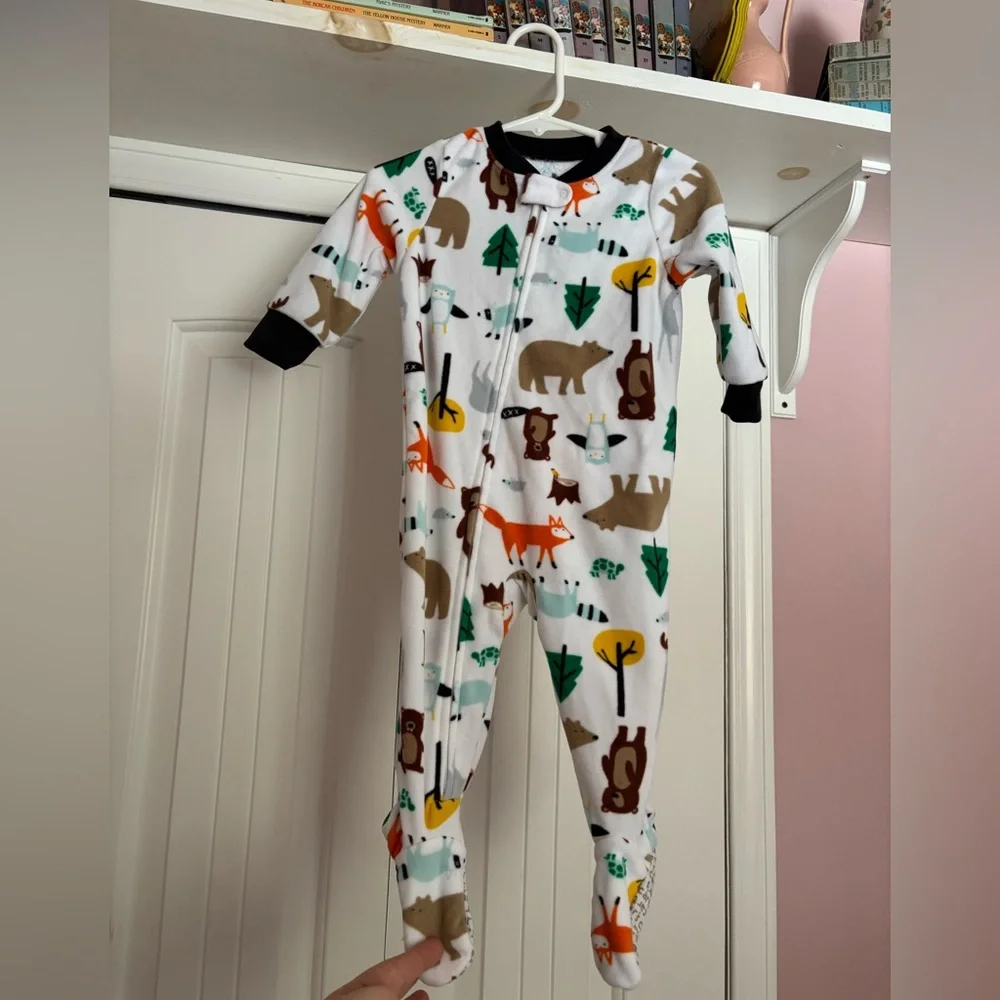 Carter's White Animal Print Footie Pajama / woodland - Picture 1 of 3